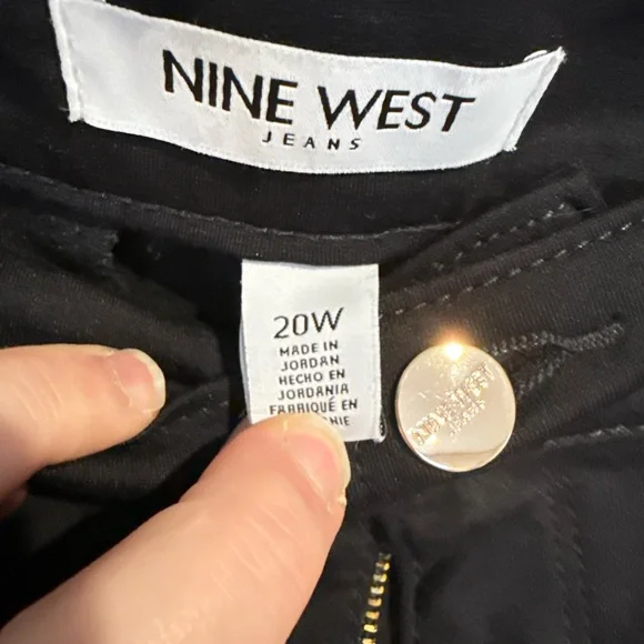 Nine West Black Women's Pants with Gold Button Accents - Picture 3 of 5